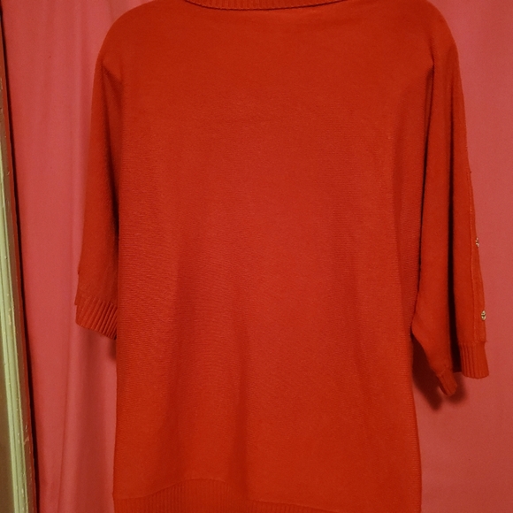 #952 Draper's Damon's sweater - Picture 4 of 4